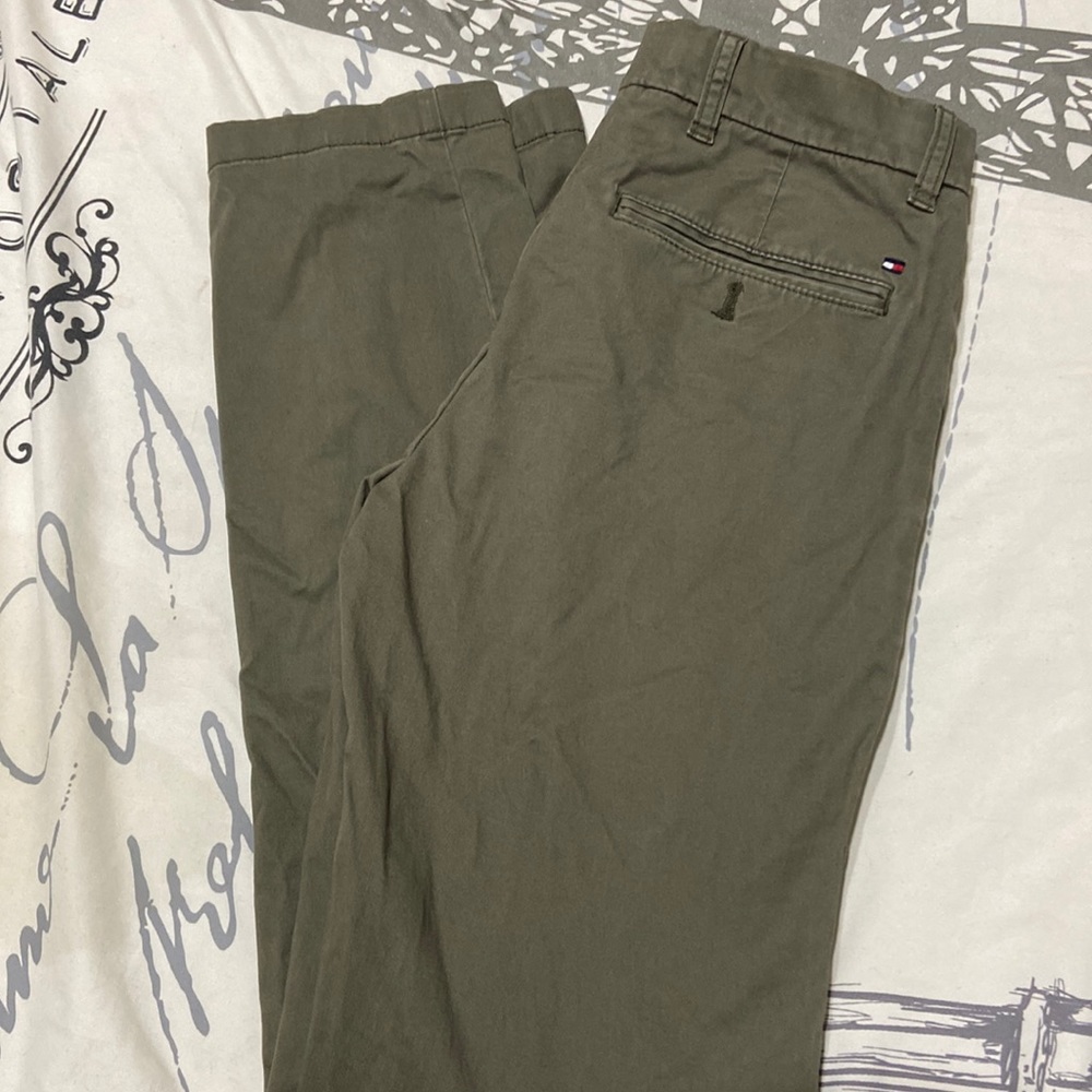 Men’s slim fit pants